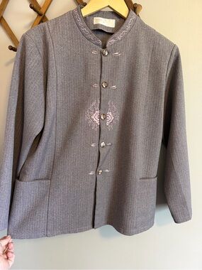 TM Fashionable Vintage Grey Pinstripe Embroidered Mandarin Collar Jacket Medium